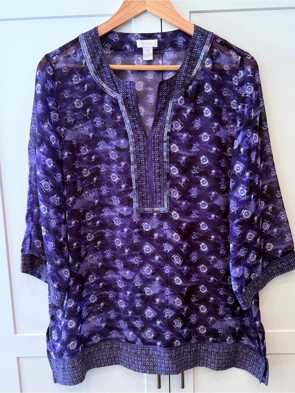 Chico’s Purple Printed Sheer Tunic Blouse Embroidered V-Neck - Size 1 / US 4/6